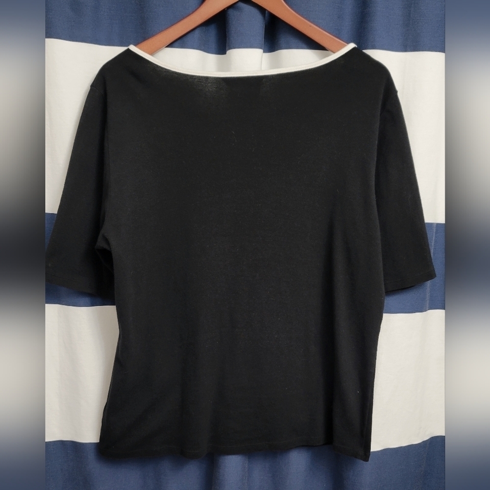 Ellen Tracy Black Knit Top with White Accents | Classic Contrast Trim - Picture 2 of 6